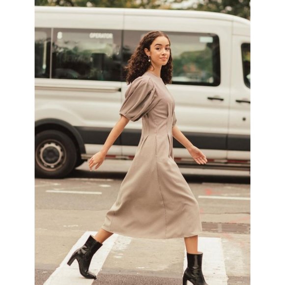 NWT Anthropologie Houndstooth Pleated Puff Sleeve Cottagecore Preppy Midi Dress - Picture 2 of 10